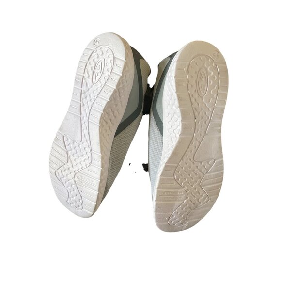 Women's Athletics shoe,  Athletic work, 91/2, Gray, NWT - Picture 4 of 5